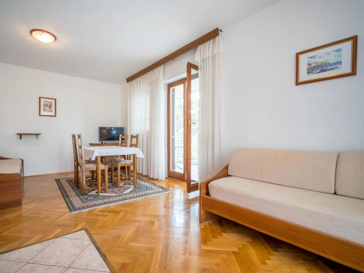 יאדראנובו Apartment Fuma-3 By Interhome